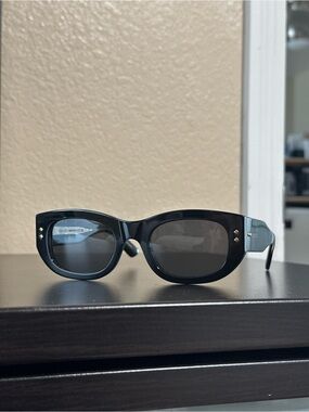 Gucci Rectangular Black Sunglasses